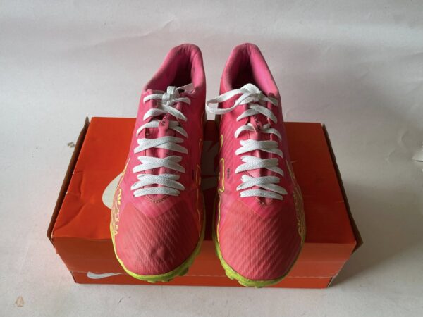 Giày Đá Banh 2hand Hiệu Nike