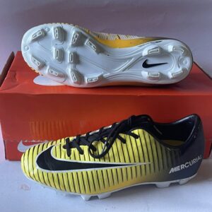 Giày Đá Banh 2hand Hiệu Nike