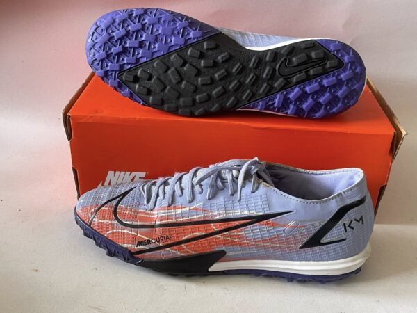 Giày Đá Banh 2hand Hiệu Nike