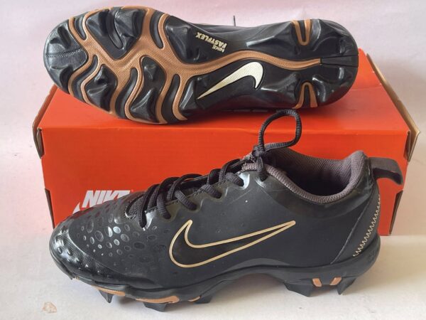 Giày Đá Banh 2hand Hiệu Nike