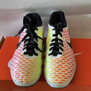 Giày Đá Banh 2hand Hiệu Nike