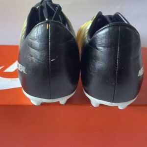 Giày Đá Banh 2hand Hiệu Nike