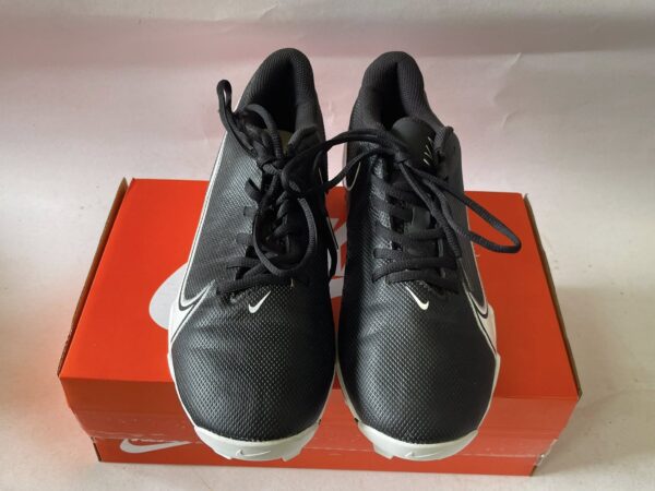 Giày Đá Banh 2hand Hiệu Nike