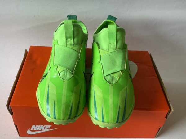 Giày Đá Banh 2hand Hiệu Nike