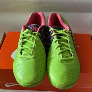 Giày Đá Banh 2hand Hiệu Adidas