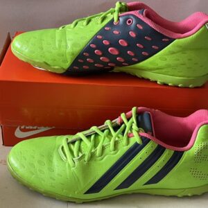 Giày Đá Banh 2hand Hiệu Adidas