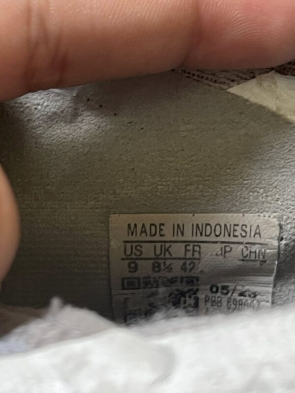 Giày Đá Banh 2hand Hiệu Adidas