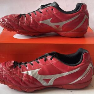 Giày Đá Banh 2hand Hiệu Mizuno