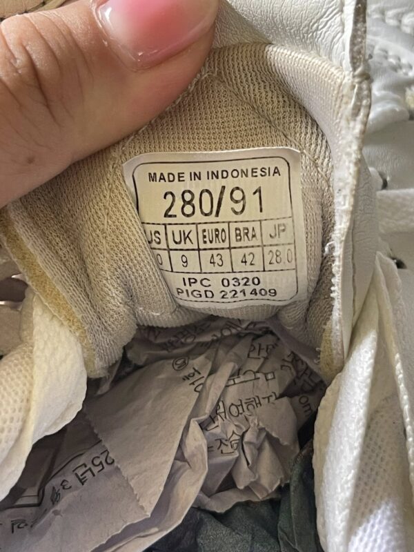 Giày Đá Banh 2hand Hiệu Mizuno
