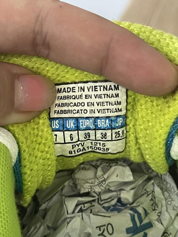 Giày Đá Banh 2hand Hiệu Mizuno