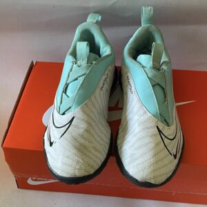 Giày Đá Banh 2hand Hiệu Nike