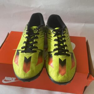 Giày Đá Banh 2hand Hiệu Adidas