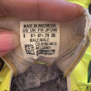 Giày Đá Banh 2hand Hiệu Adidas