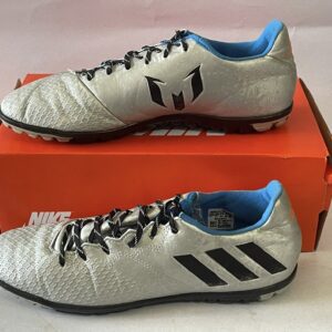Giày Đá Banh 2hand Hiệu Adidas