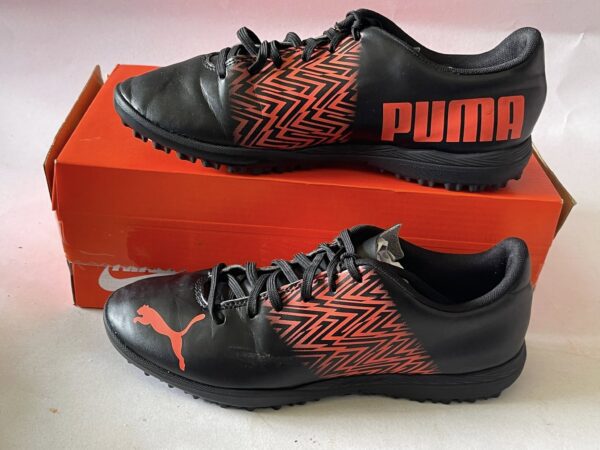 Giày Đá Banh 2hand Hiệu Puma