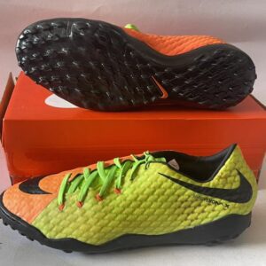 Giày Đá Banh 2hand Hiệu Nike