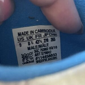 Giày Đá Banh 2hand Hiệu Adidas