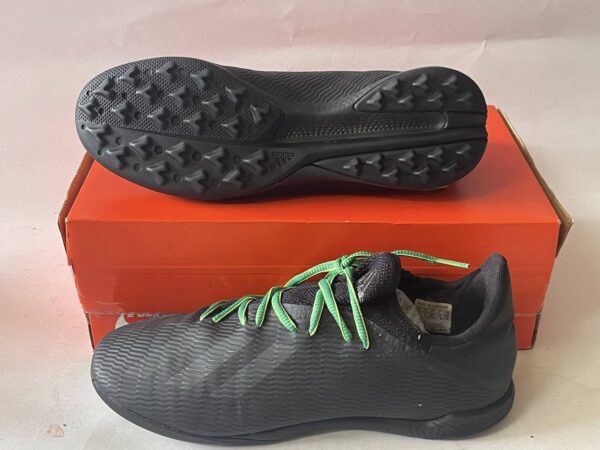 Giày Đá Banh 2hand Hiệu Adidas