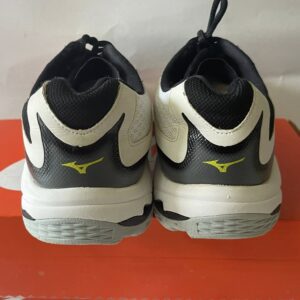 Giày Đá Banh 2hand Hiệu Mizuno