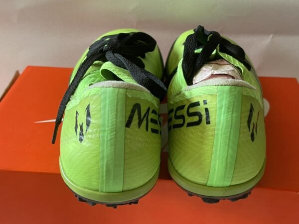Giày Đá Banh 2hand Hiệu Adidas