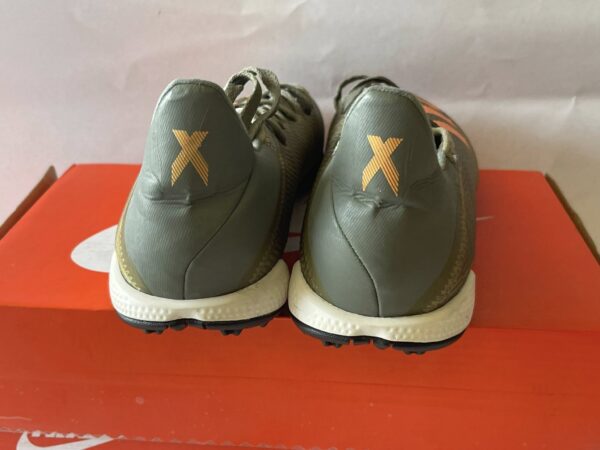 Giày Đá Banh 2hand Hiệu Adidas
