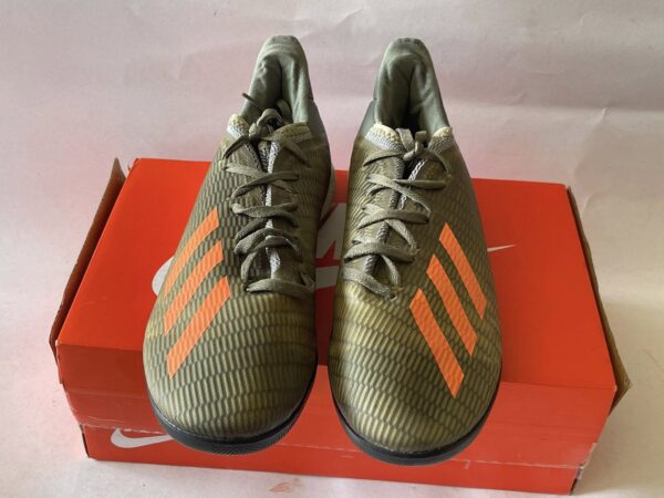 Giày Đá Banh 2hand Hiệu Adidas