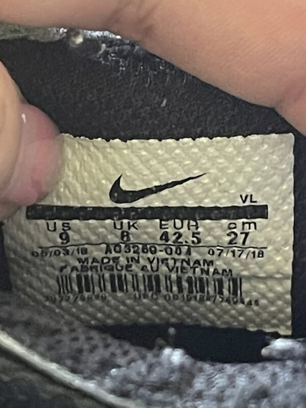 Giày Đá Banh 2hand Hiệu Nike