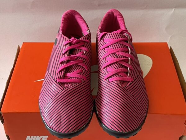 Giày Đá Banh 2hand Hiệu Adidas