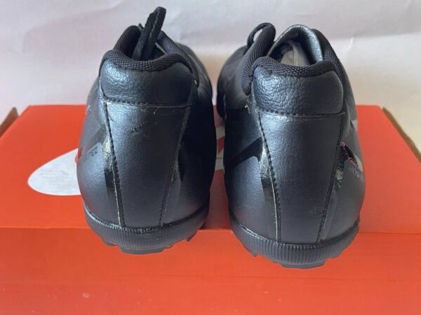 Giày Đá Banh 2hand Hiệu Mizuno