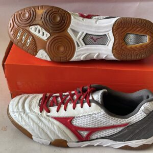 Giày Đá Banh 2hand Hiệu Mizuno