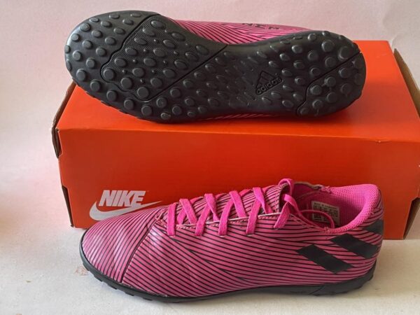 Giày Đá Banh 2hand Hiệu Adidas