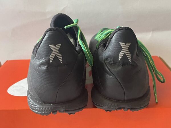 Giày Đá Banh 2hand Hiệu Adidas