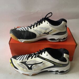 Giày Đá Banh 2hand Hiệu Mizuno