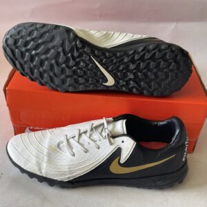 Giày Đá Banh 2hand Hiệu Nike