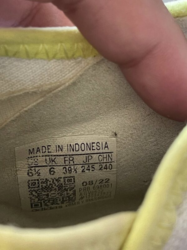 Giày Đá Banh 2hand Hiệu Adidas