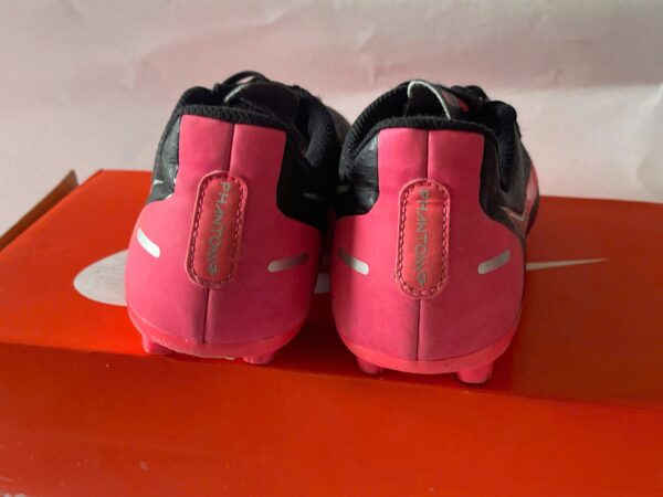 Giày Đá Banh 2hand Hiệu Nike