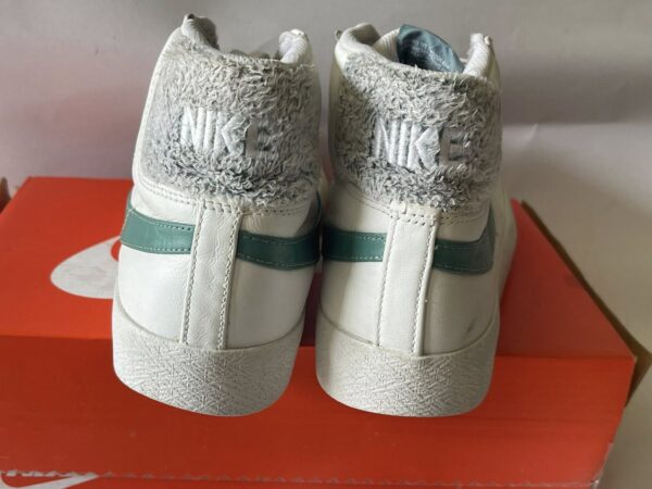 Giày Thể Thao 2hand Hiệu Nike