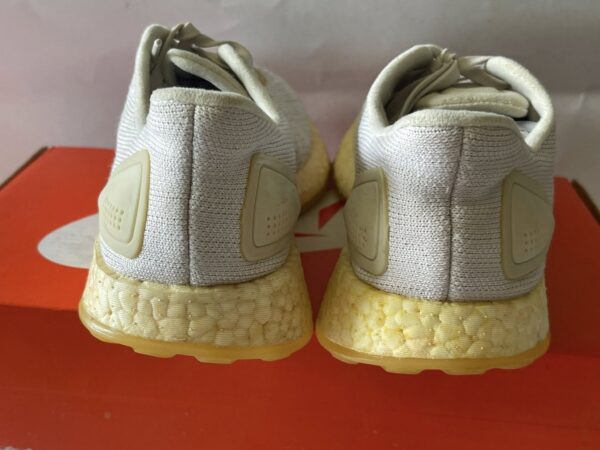 Giày Thể Thao 2hand Hiệu Adidas