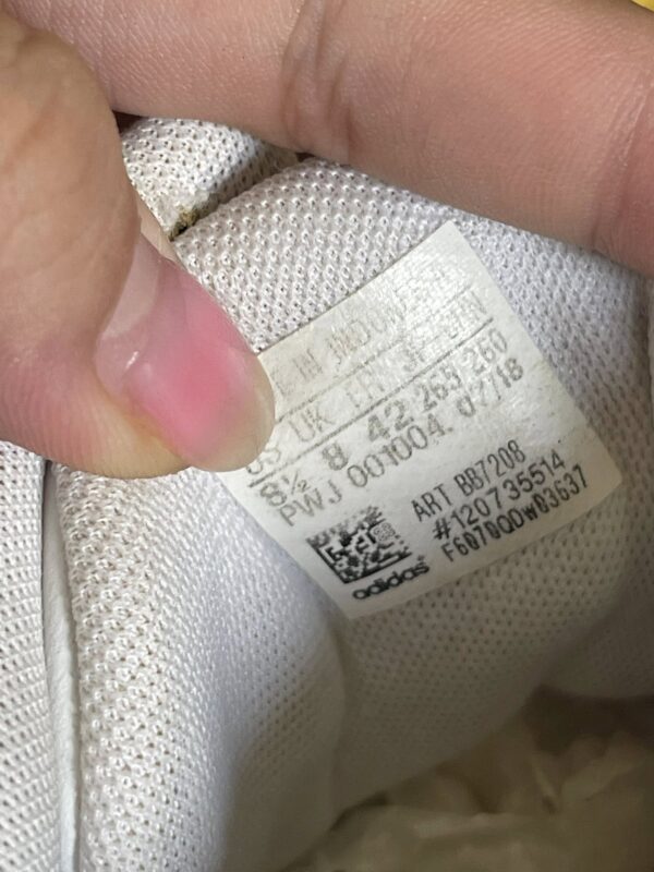 Giày Thể Thao 2hand Hiệu Adidas