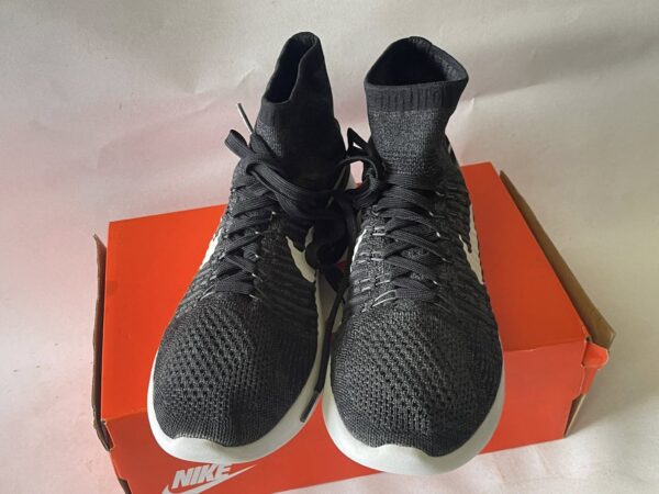 Giày Thể Thao 2hand Hiệu Nike