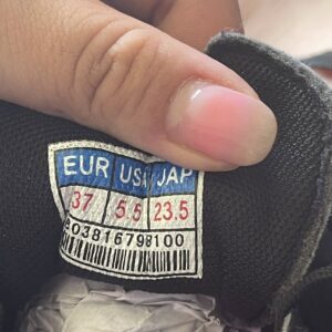 Giày Đá Banh 2hand Hiệu Nike