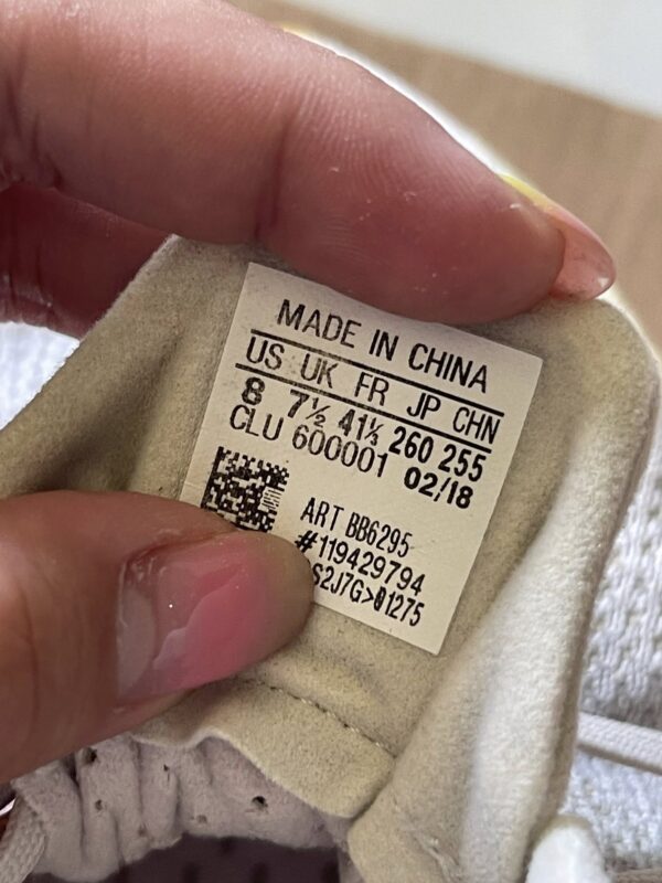 Giày Thể Thao 2hand Hiệu Adidas