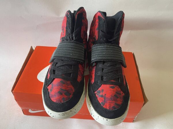 Giày Thể Thao 2hand Hiệu Nike