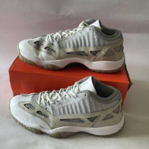 Giày Thể Thao 2hand Hiệu Jordan