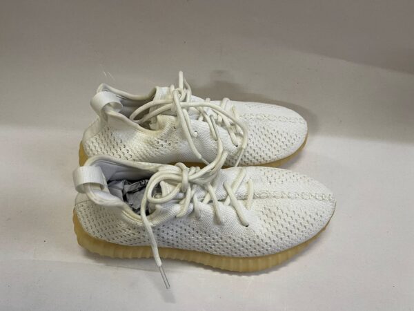 Giày Thể Thao 2hand Hiệu Adidas