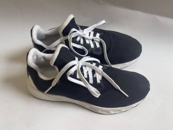 Giày Thể Thao 2hand Hiệu Adidas