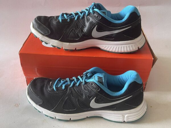 Giày Thể Thao 2hand Hiệu Nike