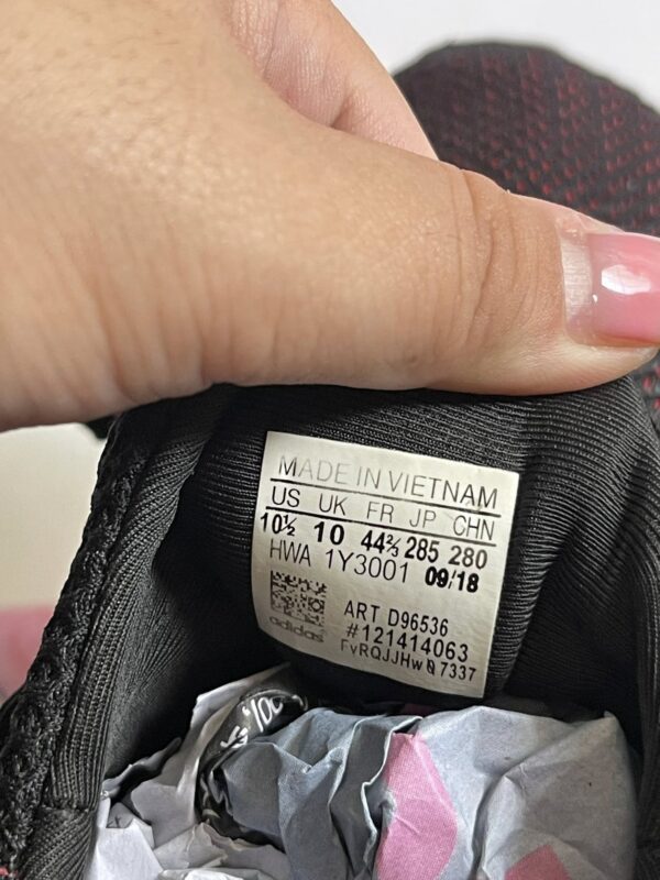 Giày Thể Thao 2hand Hiệu Adidas