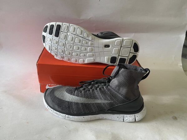 Giày Thể Thao 2hand Hiệu Nike