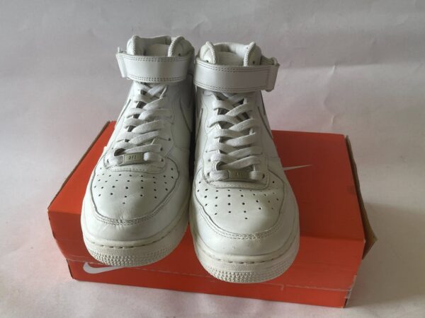 Giày Thể Thao 2hand Hiệu Nike
